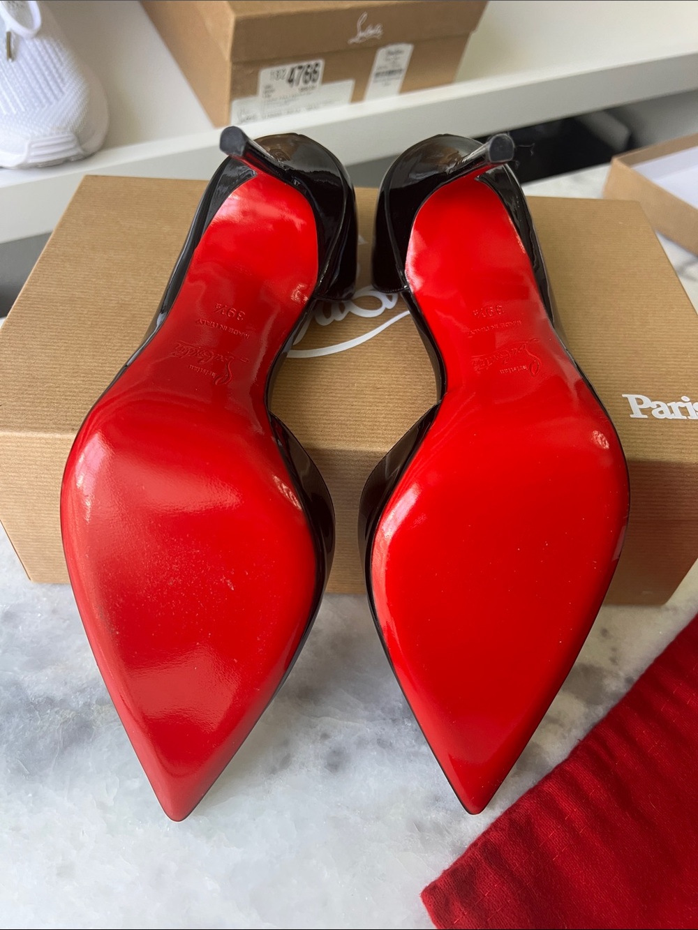 Christian Louboutin Black Patent Pointed-Toe Stiletto Pumps-IRIZA 39.5 100mm - Picture 3 of 5